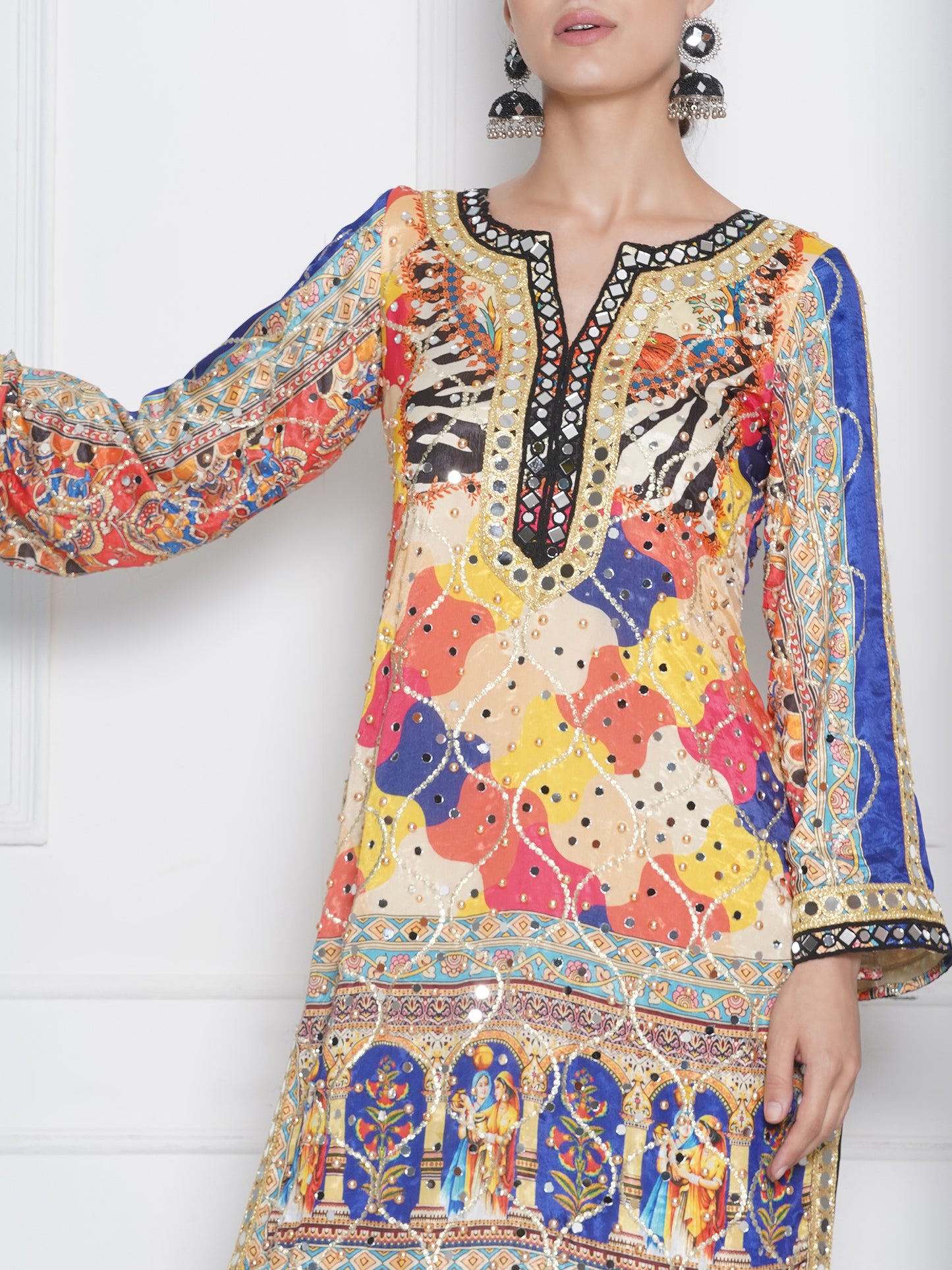 Abstract long suit set