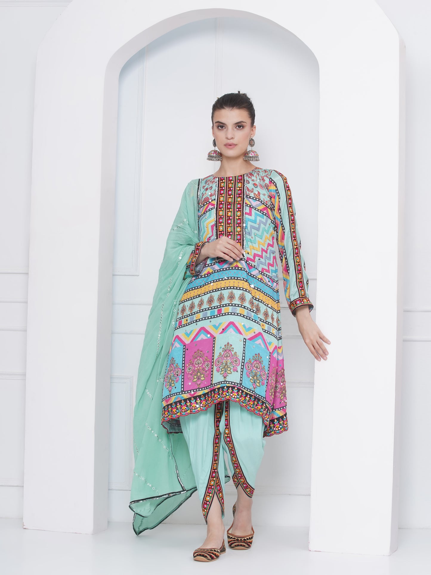 Printed C cut suit set