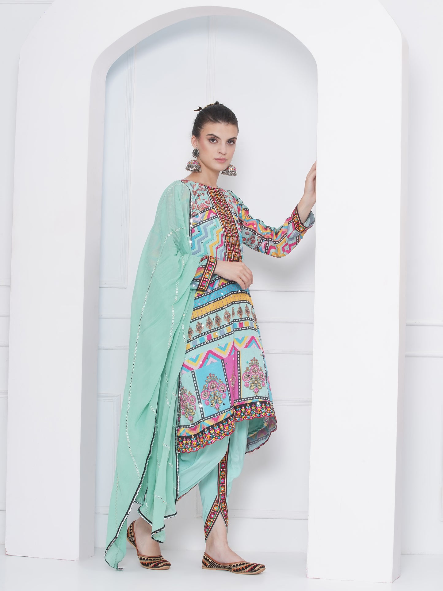 Printed C cut suit set