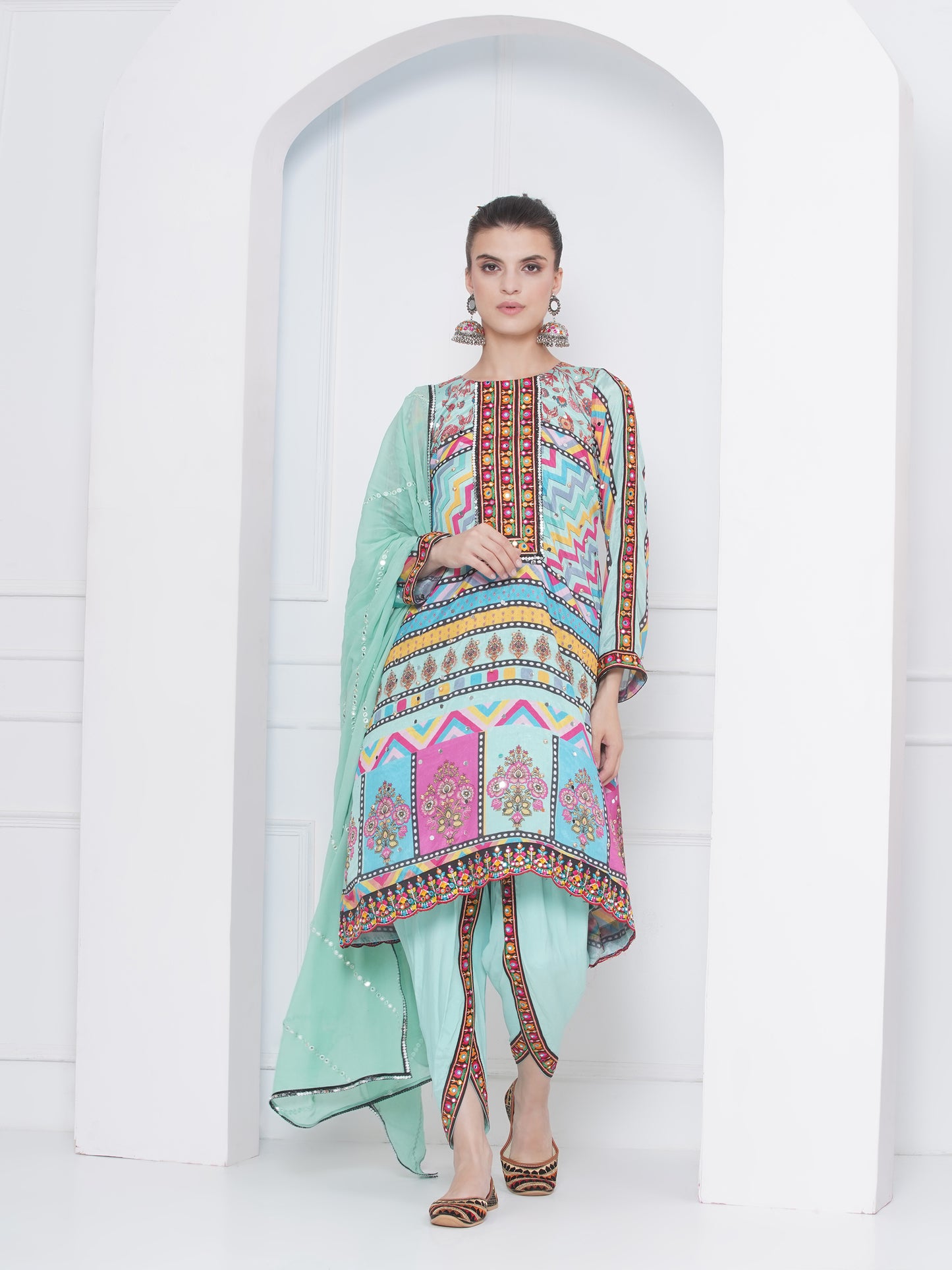 Printed C cut suit set