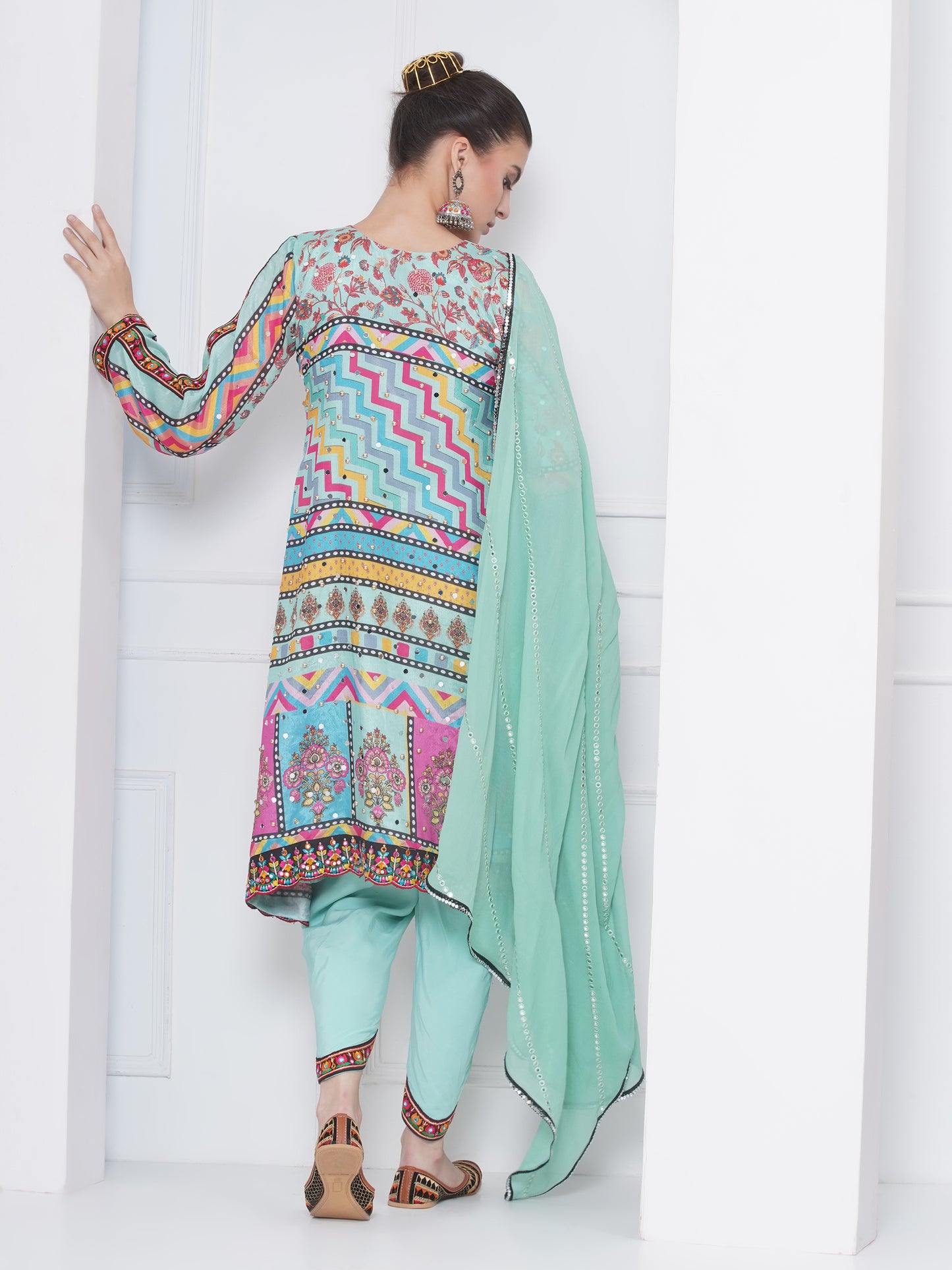 Printed C cut suit set