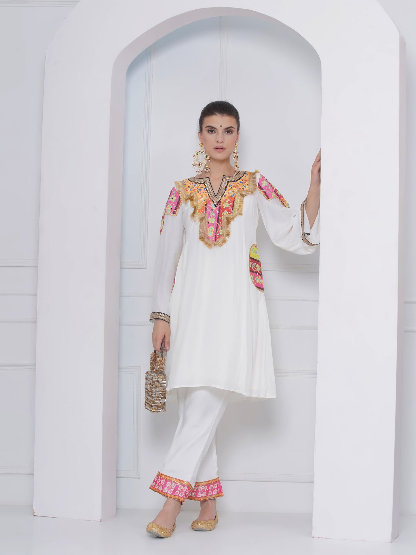 Pocket & neck suit set