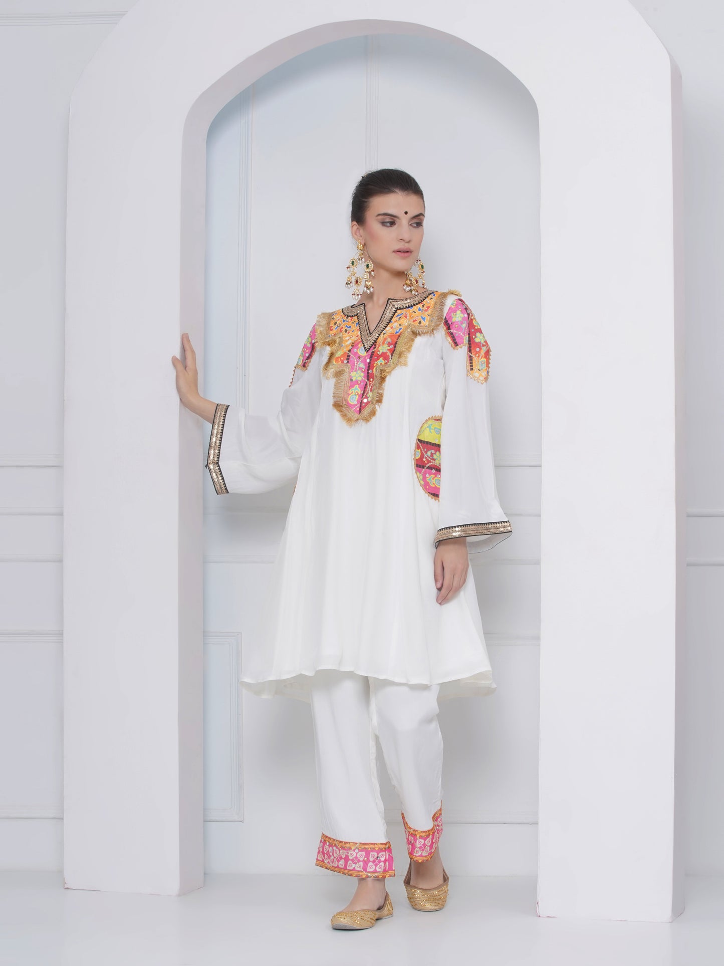 Pocket & neck suit set