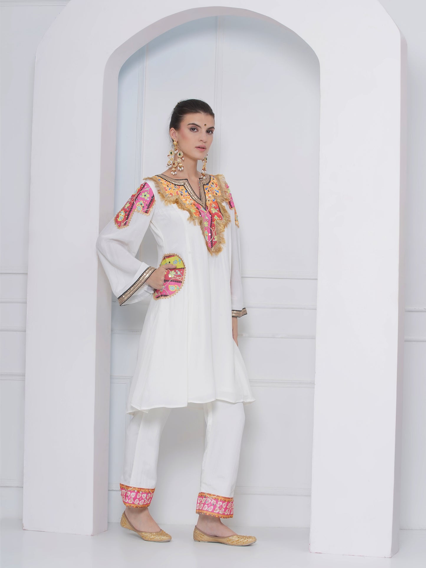 Pocket & neck suit set