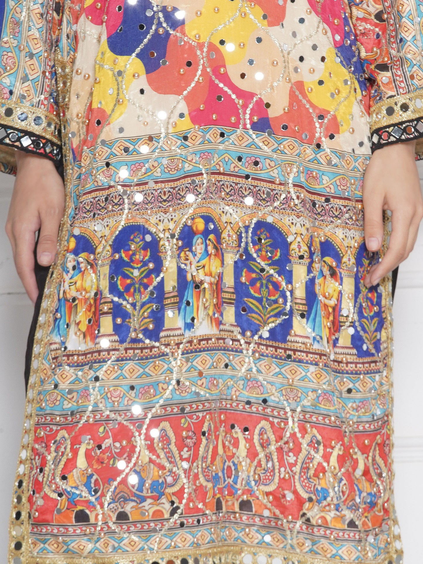 Abstract long suit set
